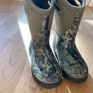 Bogs Size 13 snow/rain boots